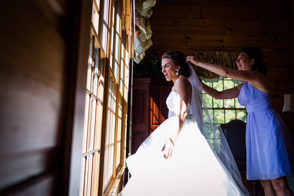 house-mountain-inn-wedding-richmond-wedding-photographers-lexington-wedding_0017